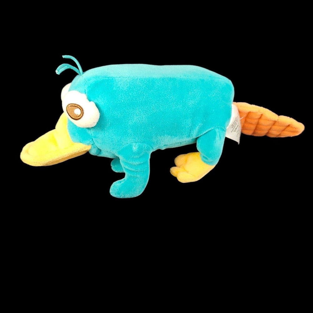 Disney Store Perry The Platypus Phineas and Ferb‎ Stuffed Plush Animal 11" Long